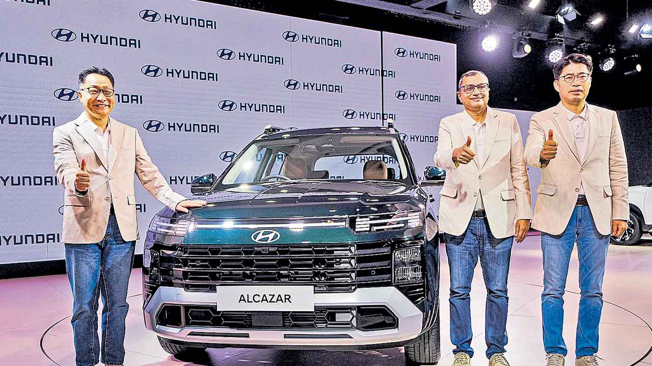 Hyundai Alcazar | హ్యుందాయ్‌ నయా అల్కజార్‌.. కస్టమర్లను ఆకర్షిస్తుందా?