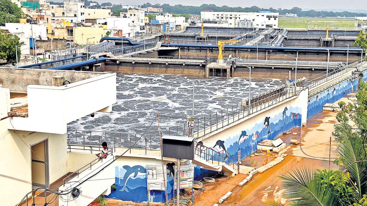 నేడు ఎస్టీపీని సందర్శించనున్న కేటీఆర్‌