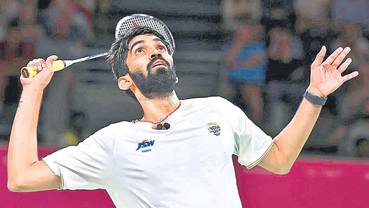 క్వార్టర్స్‌కు శ్రీకాంత్‌