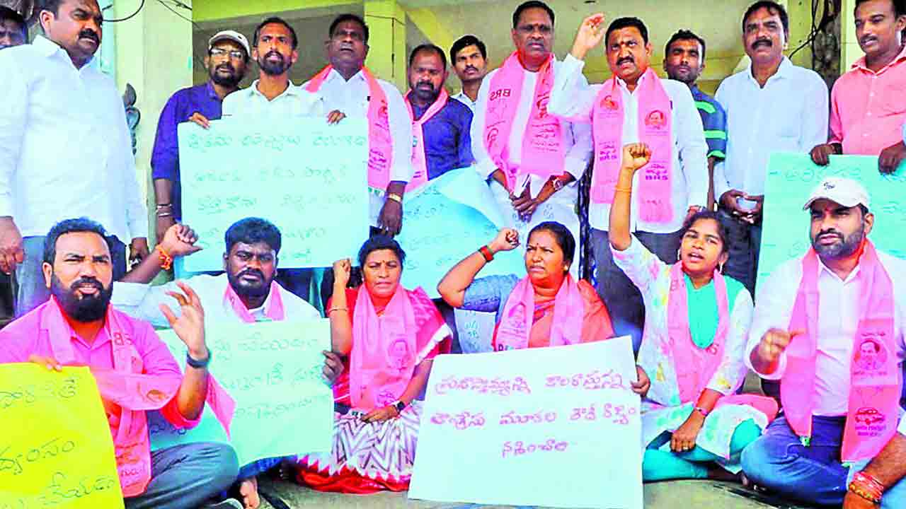 అక్రమ అరెస్టులు సరికాదు