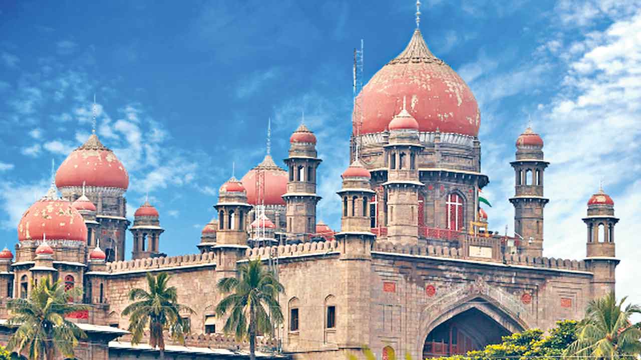 RRR | ట్రిపుల్‌ ఆర్‌ మార్పులపై న్యాయ పోరాటం.. హైకోర్టును ఆశ్రయించిన వర్కట్‌పల్లి భూబాధితులు