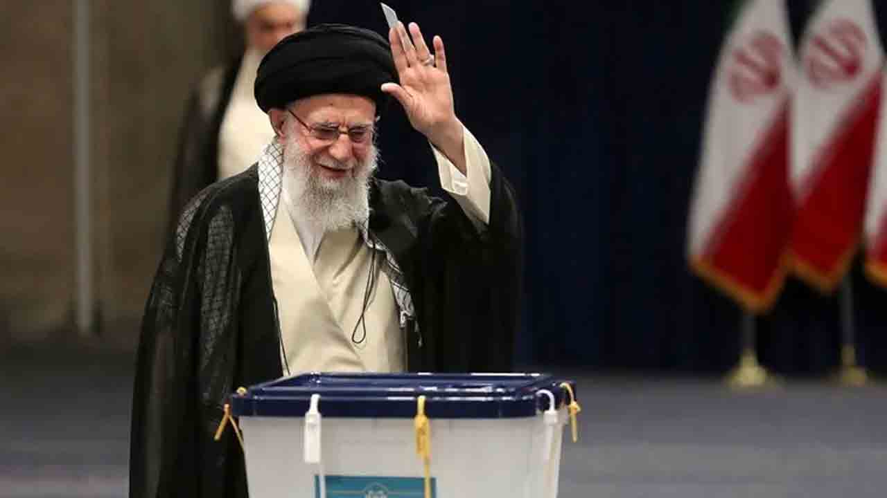 Ayatollah Ali Khamenei | హిజ్‌బొల్లా చీఫ్‌ నస్రల్లా హతం వేళ.. సురక్షిత ప్రాంతానికి ఇరాన్‌ సుప్రీమ్‌ లీడర్‌..!