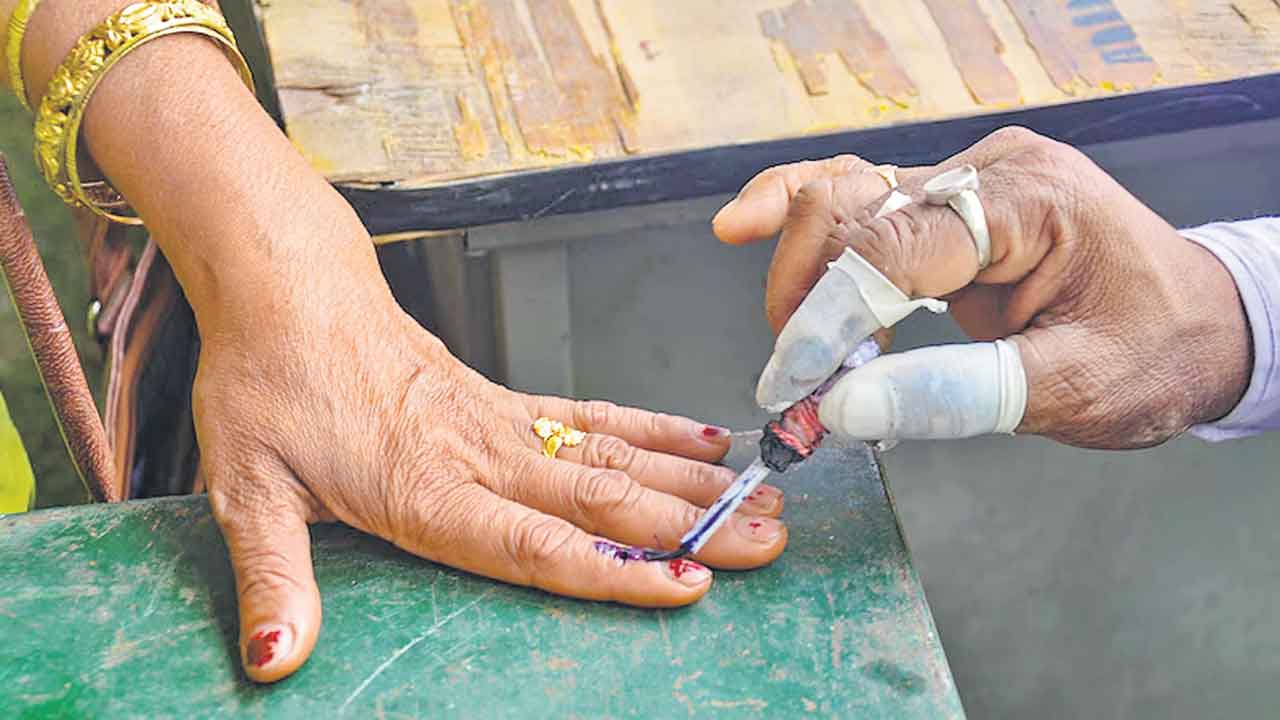 స్థానికం వచ్చే ఏడాదే