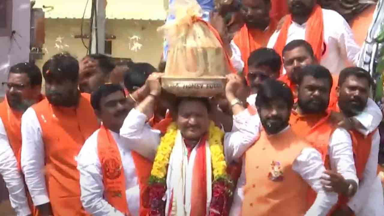 Balapur Laddu | మరోసారి రికార్డు స్థాయి ధర పలికిన బాలాపూర్‌ లడ్డూ.. ఎన్నిలక్షలంటే..?