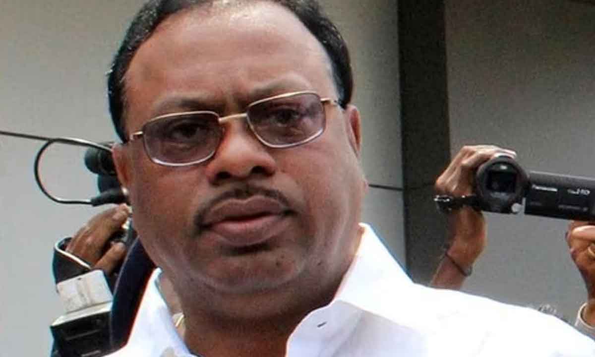 5 కోట్ల భూమి బీజేపీ నేతకు ధారాదత్తం