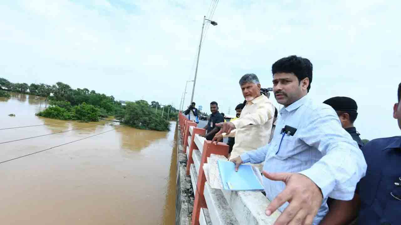 Chandra Babu | రాజకీయ ముసుగులో నేరాలకు పాల్పడితే సహించం.. వైసీపీ నాయకులకు చంద్రబాబు హెచ్చరిక