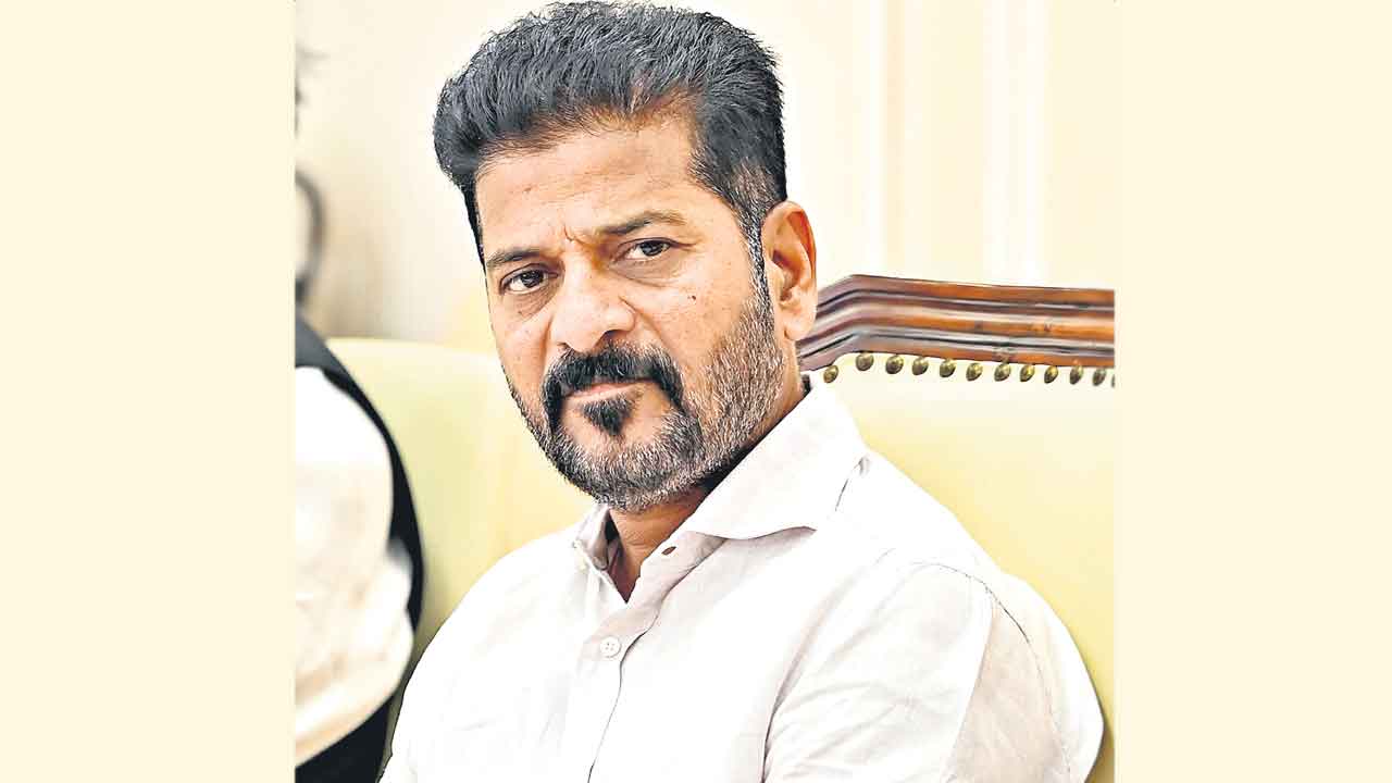 CM Revanth Reddy | వరదల్లో జనం.. సచివాలయానికి రాని సీఎం