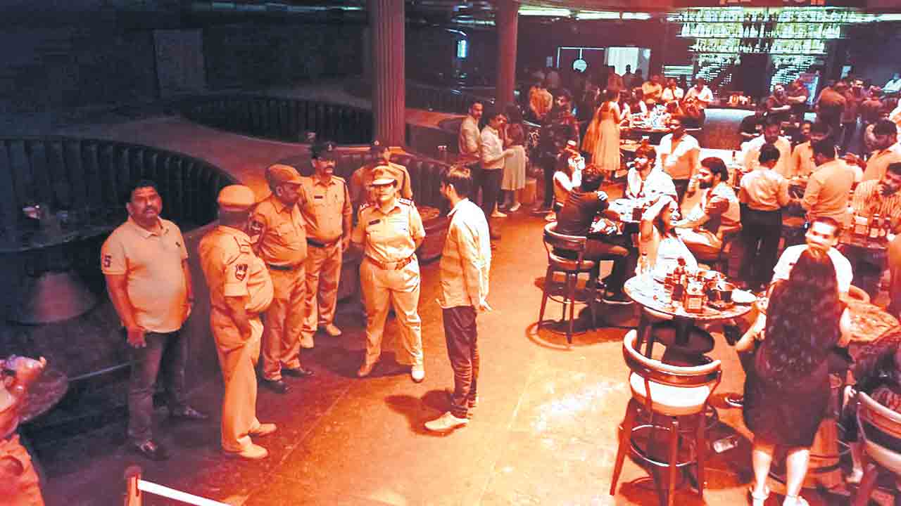 Drugs | డ్రగ్స్‌ మత్తుకు కేరాఫ్‌ అడ్రస్‌గా పబ్బులు.. కొరడా ఝుళిపిస్తున్న ఆబ్కారీ ఎన్‌ఫోర్స్‌మెంట్‌, టీజీన్యాబ్‌