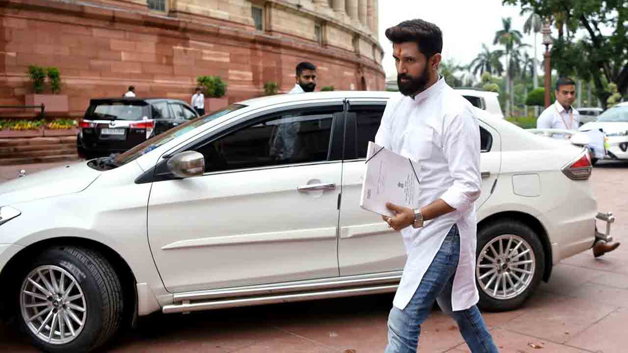 E-Challan | మితిమీరిన వేగం‌.. కేంద్ర మంత్రి చిరాగ్‌ పాశ్వాన్‌ కారుకు ఈ-చలాన్‌