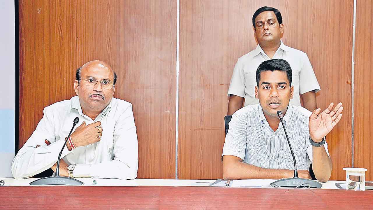 గాంధీ జయంతికి పకడ్బందీ ఏర్పాట్లు