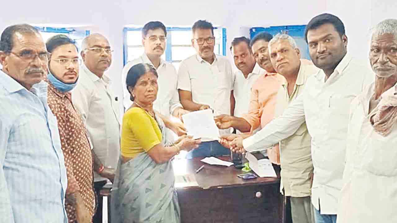 నిమ్జ్ రైతులకు త్వరలోనే పరిహారం