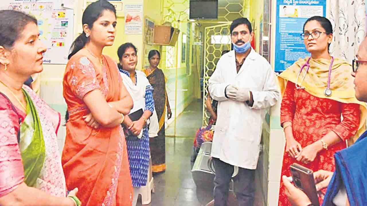 రైతుల సమస్యలు పరిష్కరించాలి