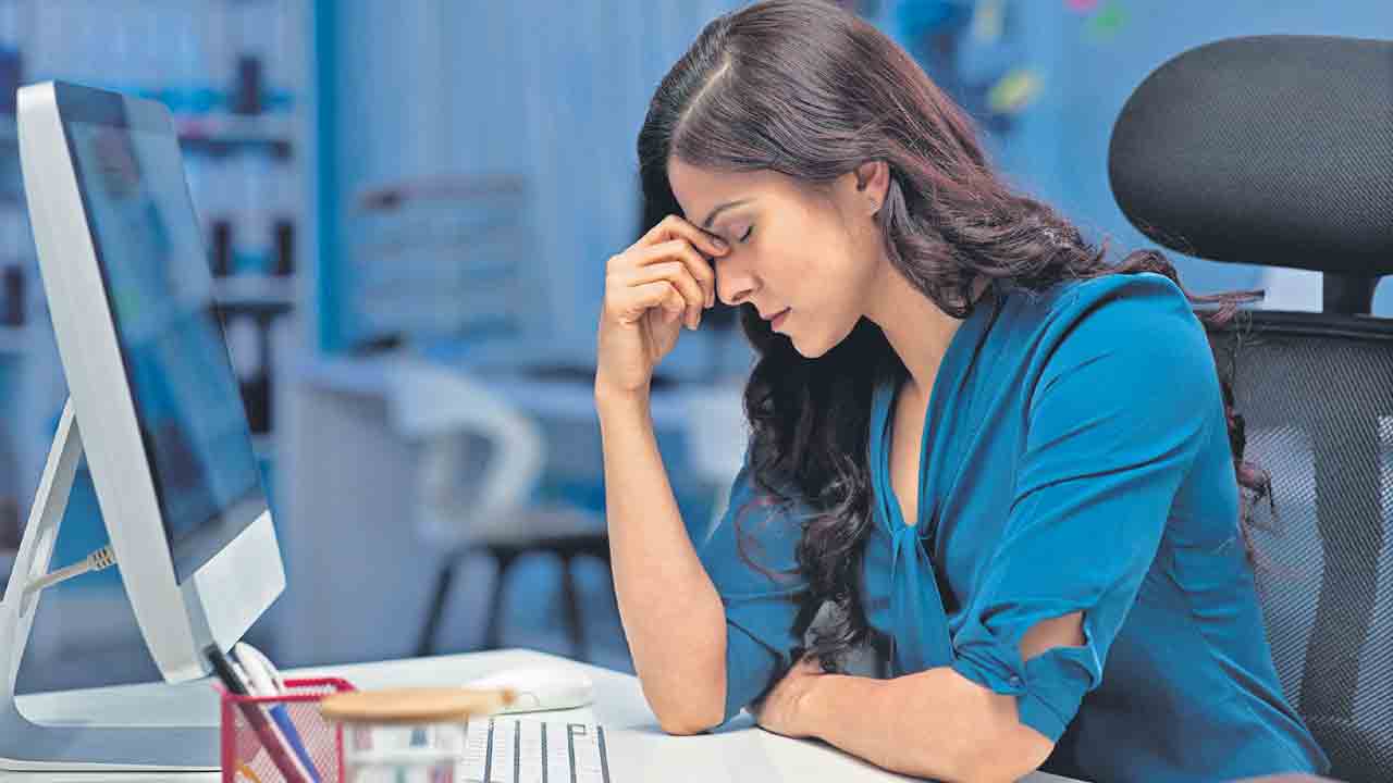 డెడ్‌లైన్‌ దాటుతున్నారా?!