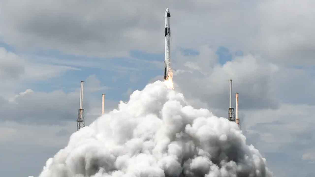 సునీతాను తీసుకొచ్చేందుకు స్పేస్‌ఎక్స్‌ క్రూ-9 ప్రయోగం