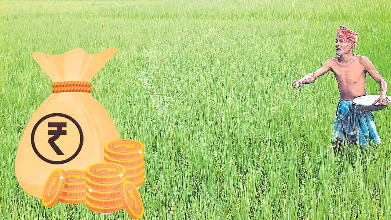 రుణమాఫీ కోసం ఎదురుచూపు