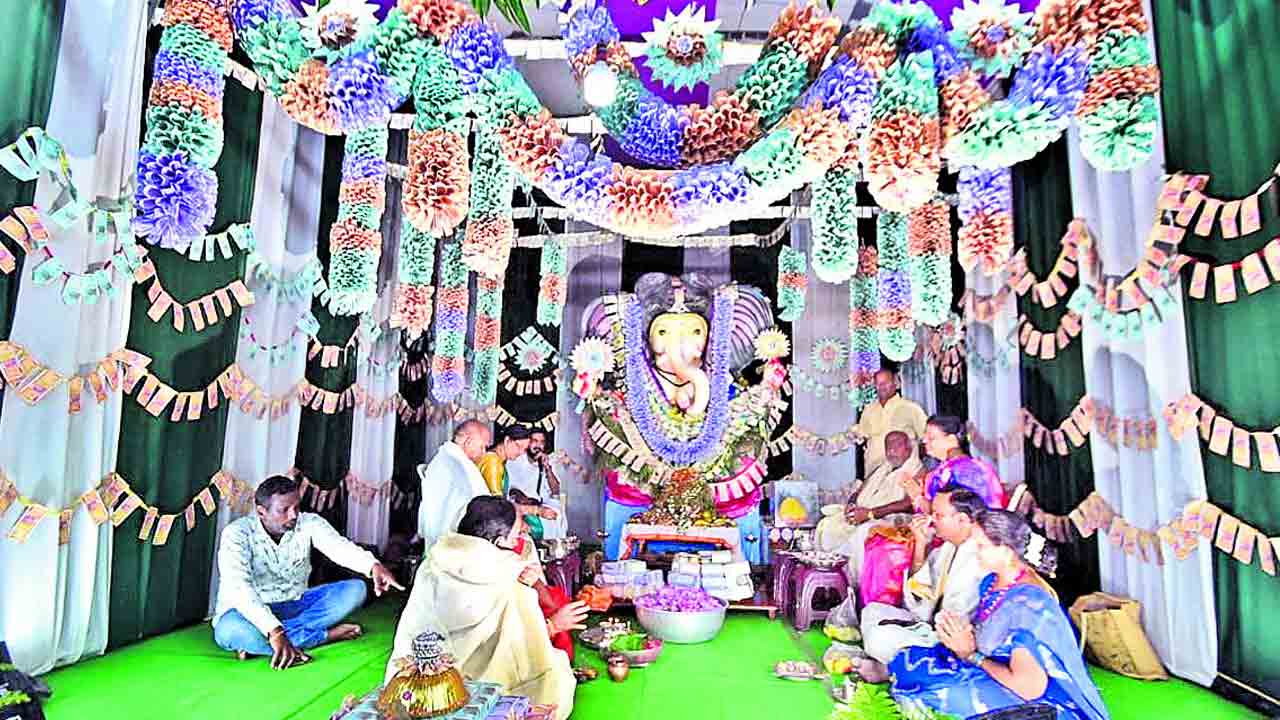 కరెన్సీ గణనాథుడు