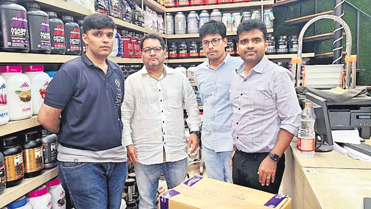 22 రకాల స్టెరాయిడ్స్‌ సీజ్‌