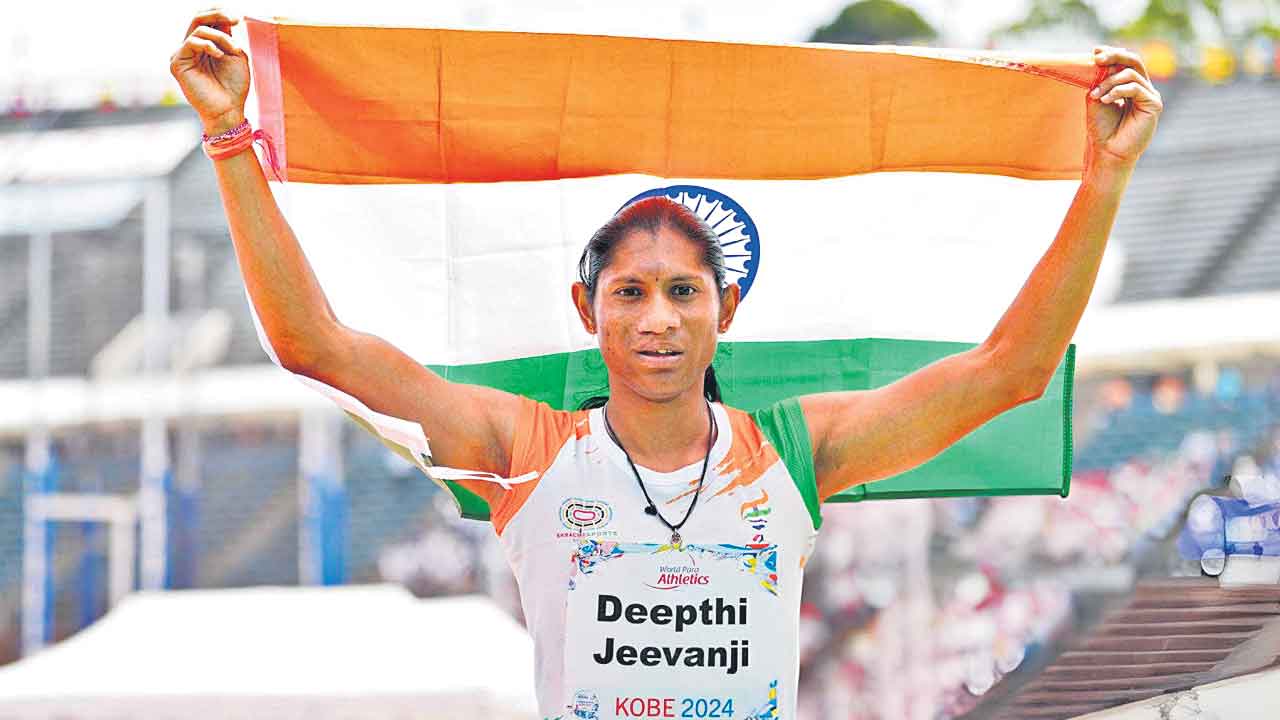 Deepthi Jeevanji | పారాలింపిక్స్‌లో తెలంగాణ అమ్మాయికి పతకం.. 400 మీటర్ల రేసులో దీప్తికి కాంస్యం