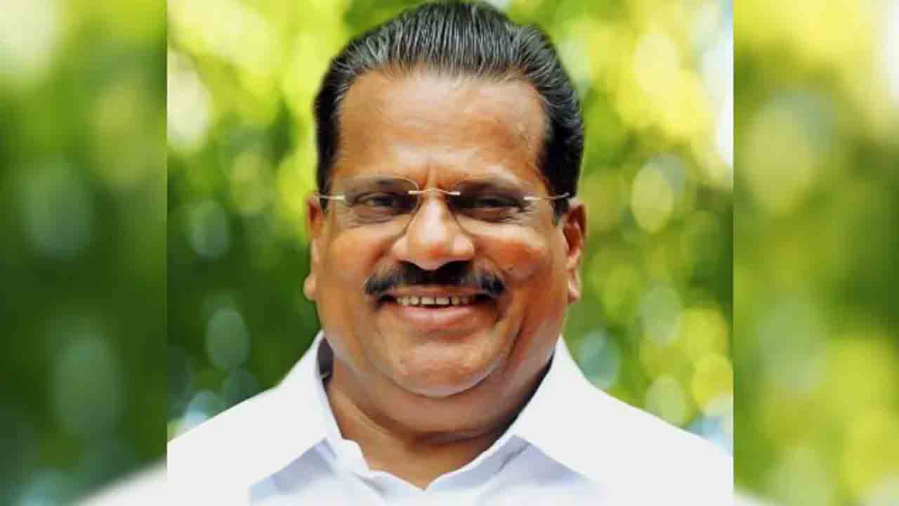 Sitaram Yechury | సీతారాం ఏచూరిని కడసారి చూసేందుకు.. తన శపథాన్ని వీడిన సీపీఎం నేత