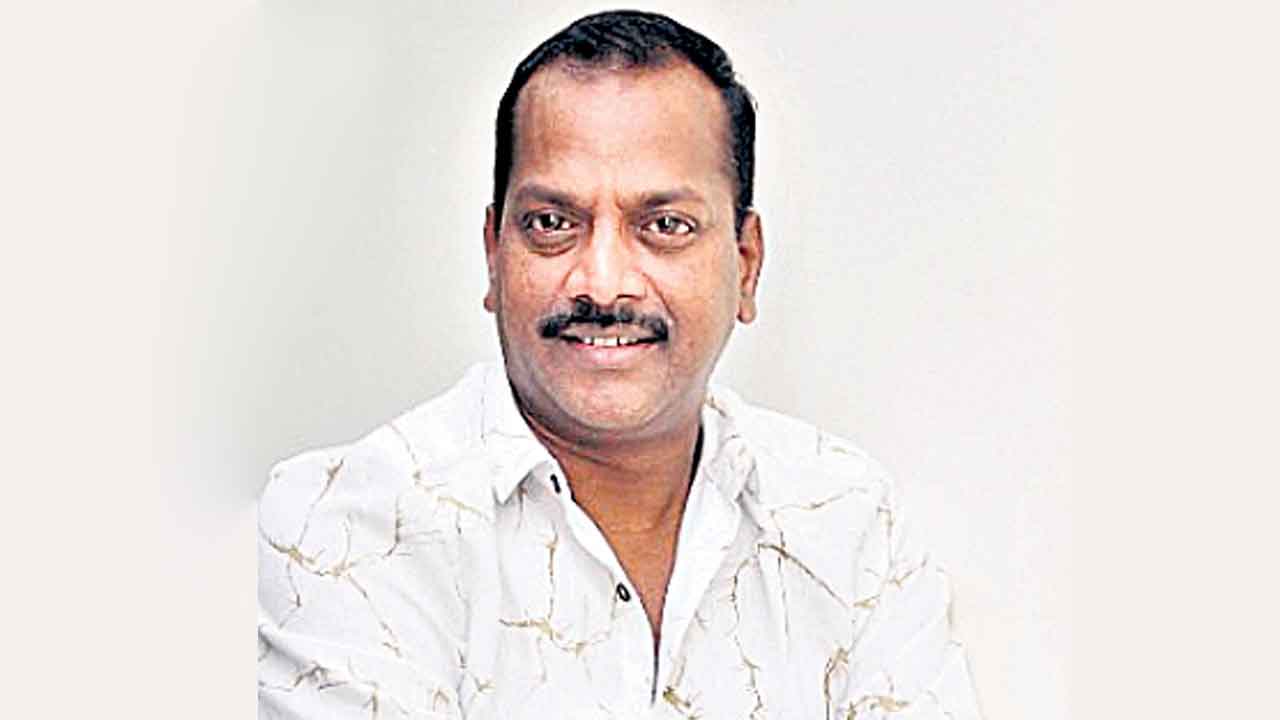 ఫ్లాష్‌బ్యాక్‌ లేనిదెవరికి?