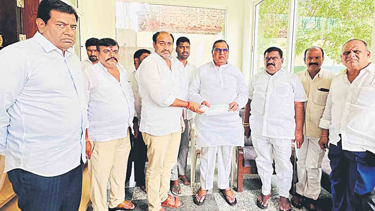 తెలుగు రాష్ర్టాలకు రూ.2 లక్షల విరాళం