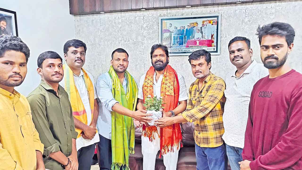 కులగణన కోసం రేపు సత్యాగ్రహ దీక్ష