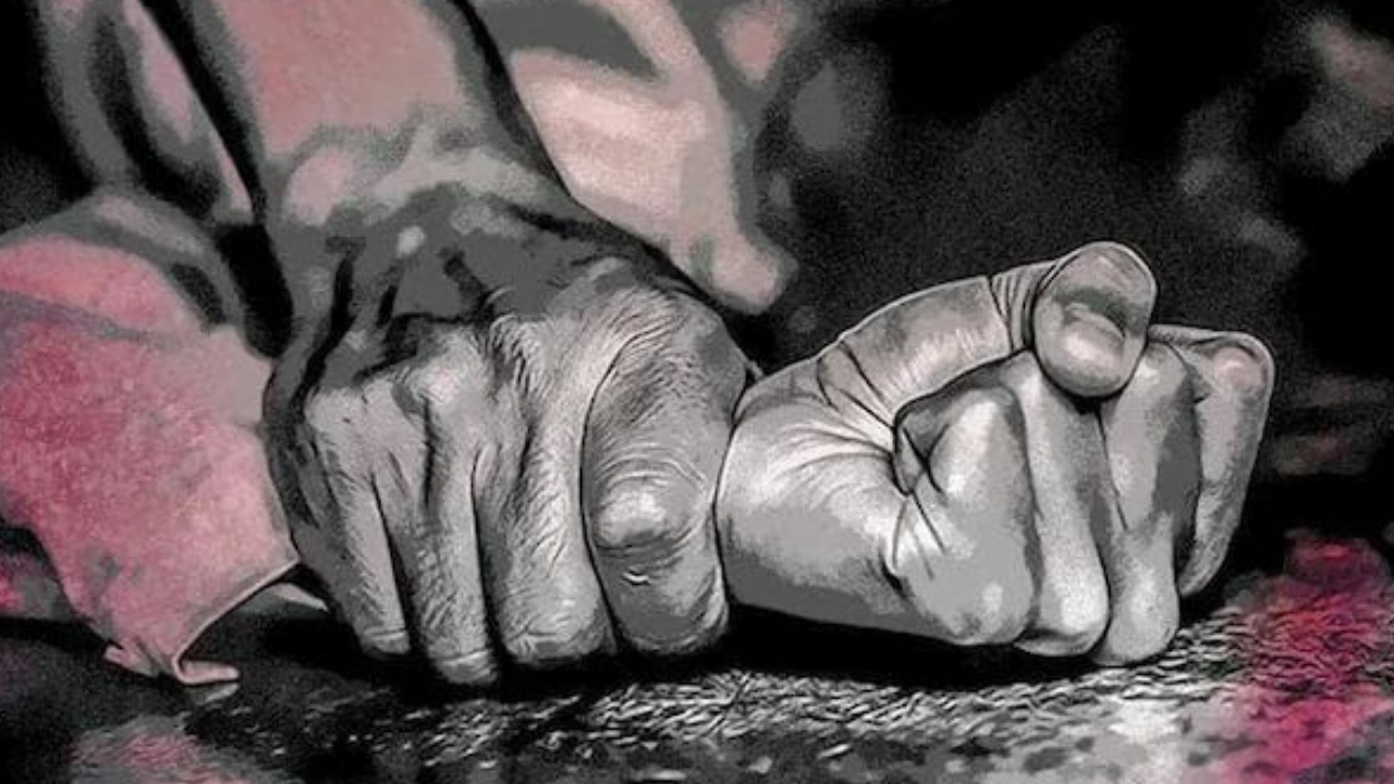 Yoga Teacher | గత జన్మలో మనం లవర్స్ అంటూ.. NRIపై యోగా టీచర్ అత్యాచారం