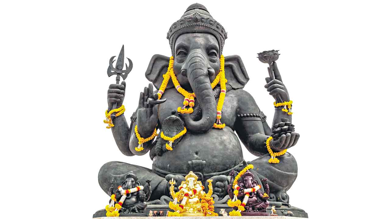 శ్రీ వరసిద్ధి వినాయక పూజా ప్రారంభః
