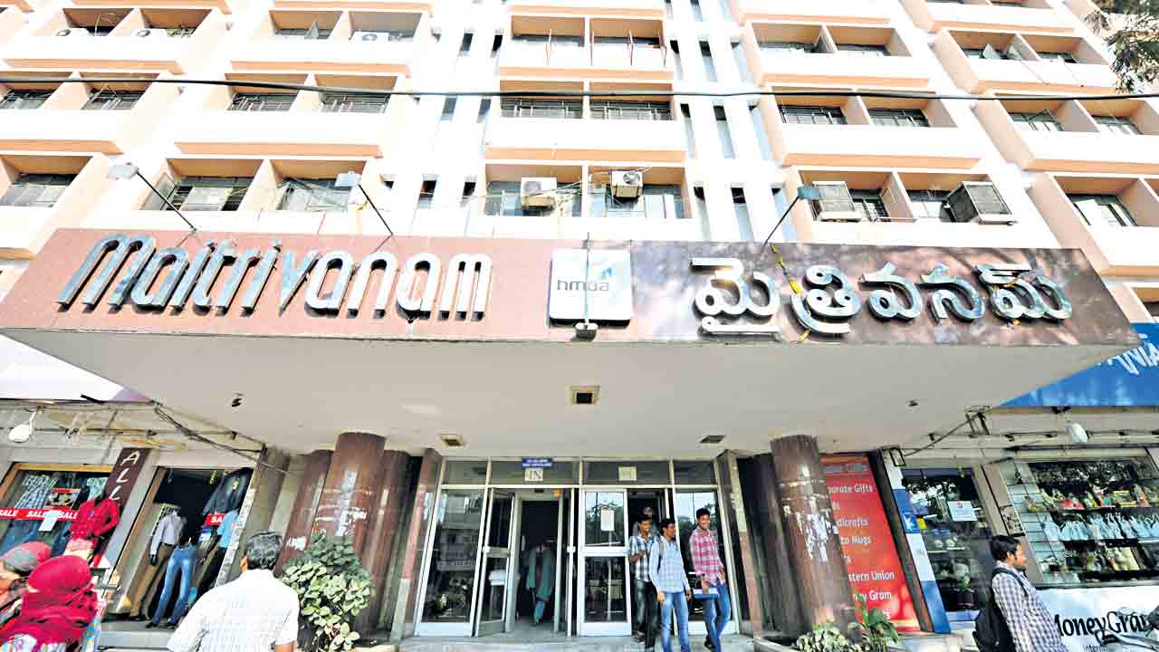 ఫైళ్లు కదలవేమీ ?