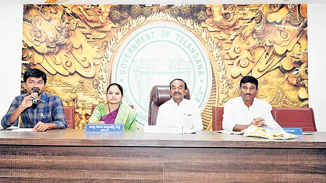 ఆదాయ పెంపు మార్గాలపై దృష్టి సారించాలి