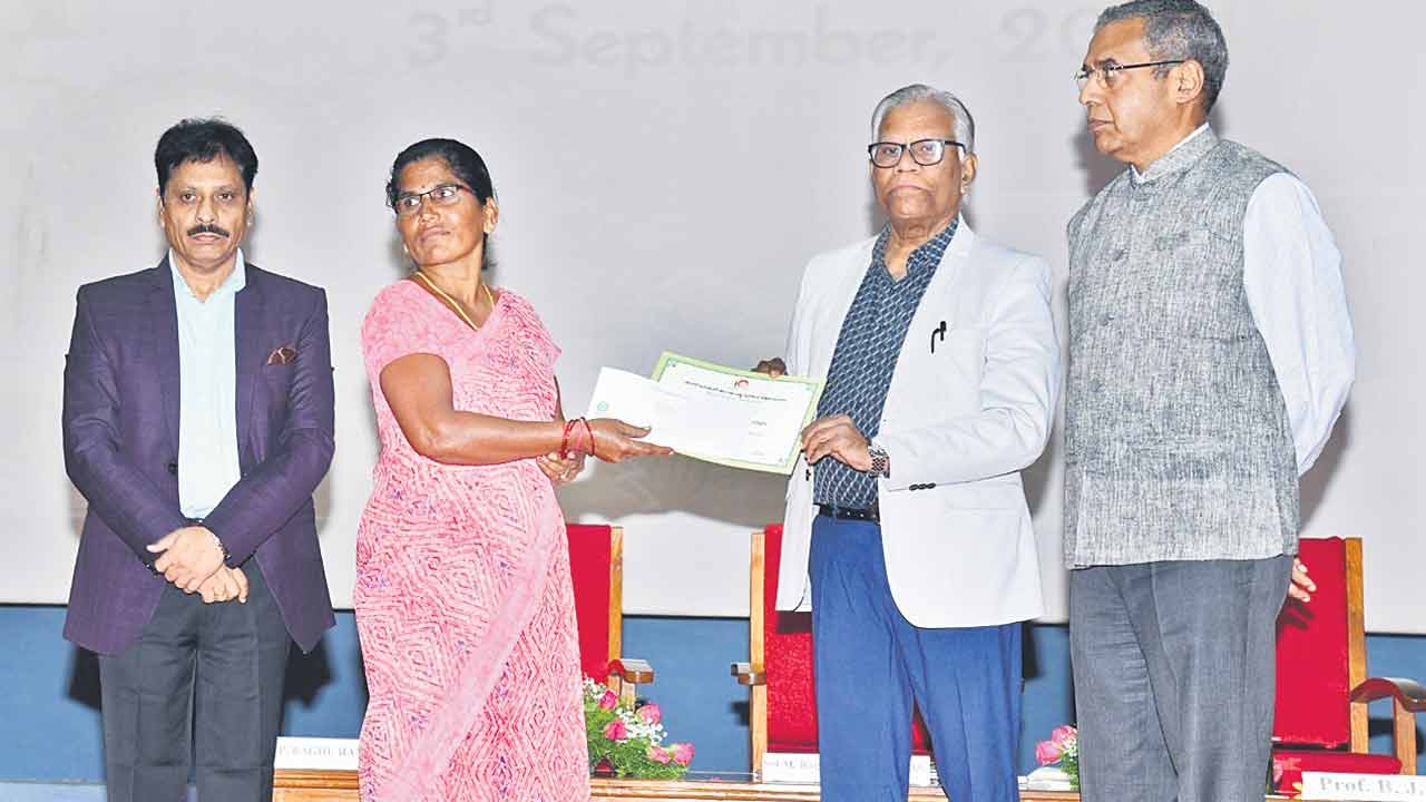 వ్యవసాయ విద్యకు మించింది లేదు