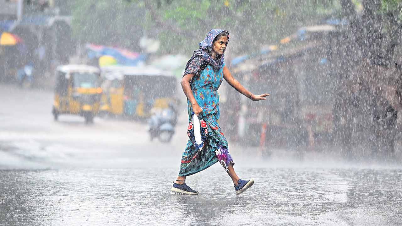 Rain | గ్రేటర్‌లో పలుచోట్ల వర్షం.. రాజేంద్రనగర్‌లో 3 సెం.మీ.లు