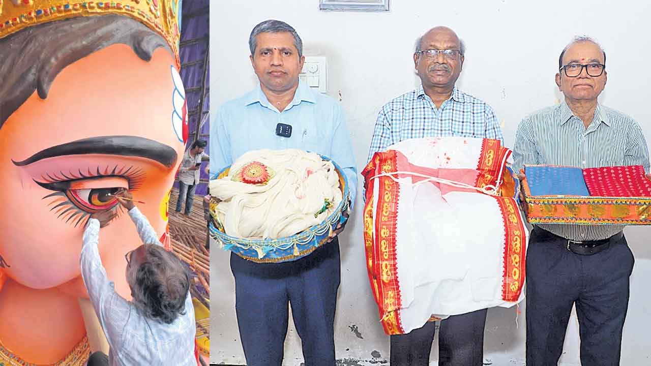 Khairatabad Ganesh | శ్రీ సప్తముఖుడికి నేత్రాలంకరణ