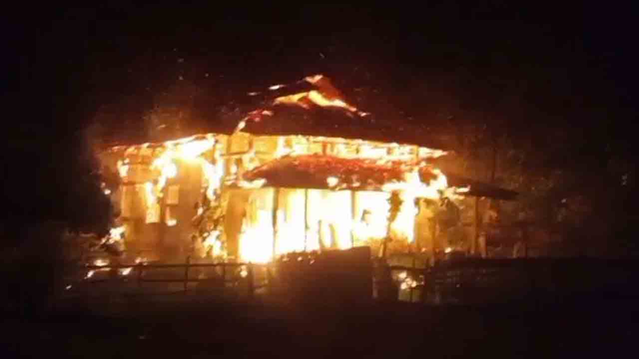 Manipur Violence | మణిపూర్‌లో కొనసాగుతున్న హింస.. ప్రభుత్వ ఆసుపత్రికి నిప్పు