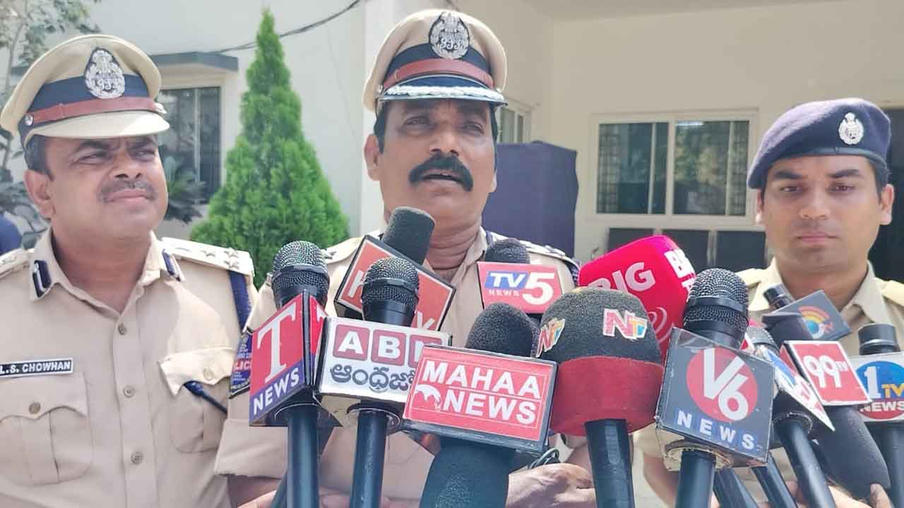 శాంతిభద్రతలకు సహకరించాలి