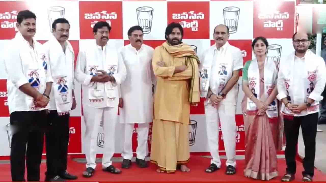Janasena | జనసేనలో ముగ్గురు వైసీపీ మాజీ ఎమ్మెల్యేలు చేరిక
