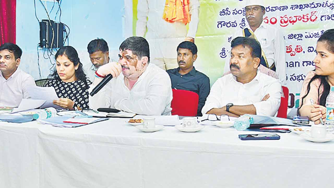 మెరుగైన వైద్య సేవలందించాలి