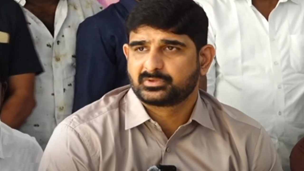 Padi Kaushik Reddy | కాంగ్రెస్‌ ప్రభుత్వం నా ఫోన్‌ని ట్యాప్‌ చేస్తోంది..! ఎమ్మెల్యే పాడి కౌశిక్‌రెడ్డి సంచలన వ్యాఖ్యలు..