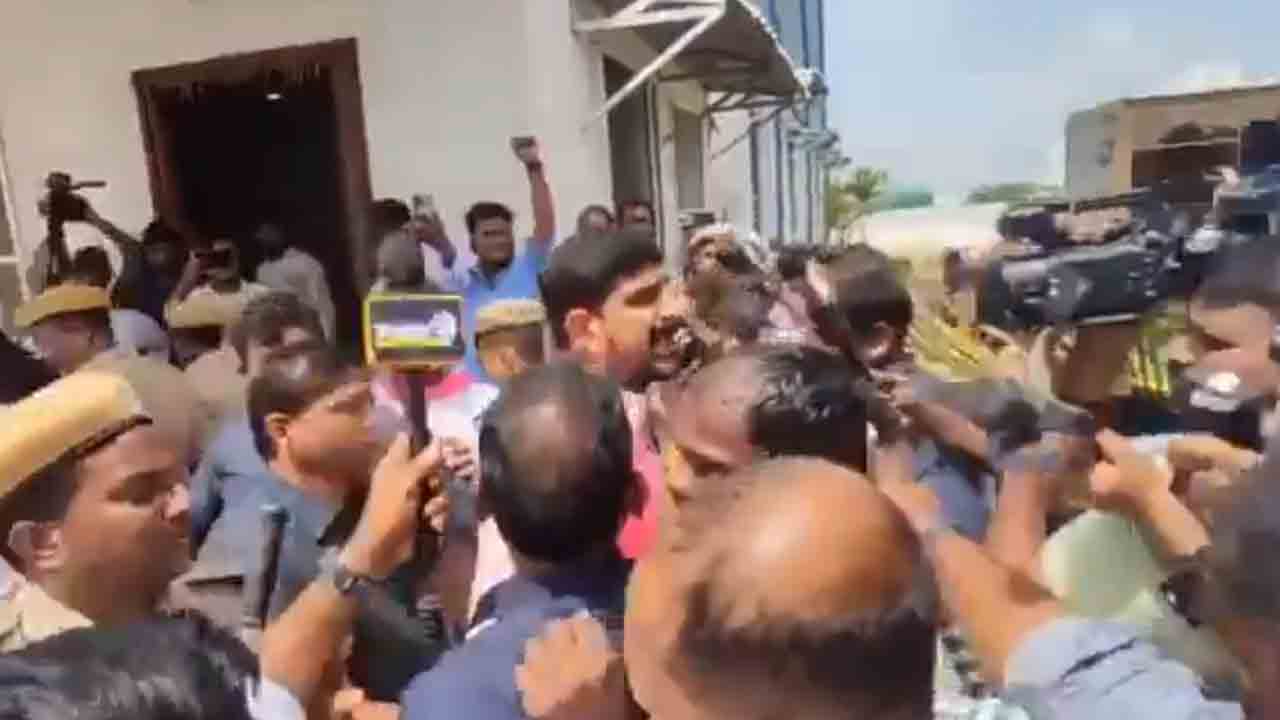 Kaushik Reddy | కాంగ్రెస్‌ వాళ్లకు ఓ చట్టం.. తమకో చట్టమా: ఎమ్మెల్యే కౌశిక్‌రెడ్డి