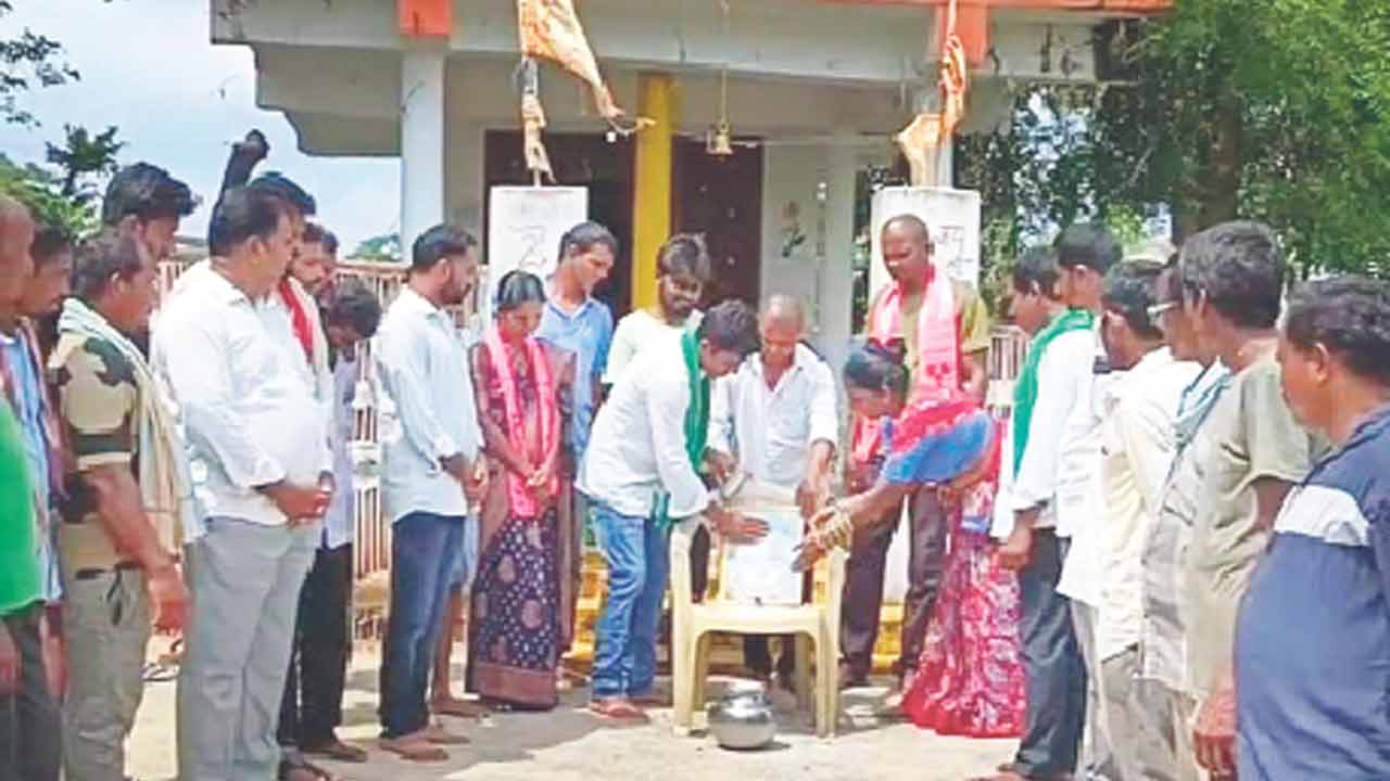 దేవుడా.. ముఖ్యమంత్రిని మన్నించు..