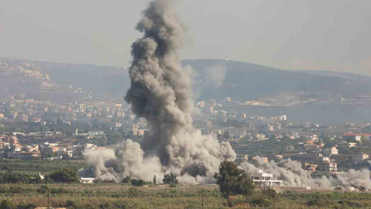 Israeli Strikes | లెబనాన్‌పై ఇజ్రాయెల్‌ వైమానిక దాడి.. 182 మంది దుర్మరణం..