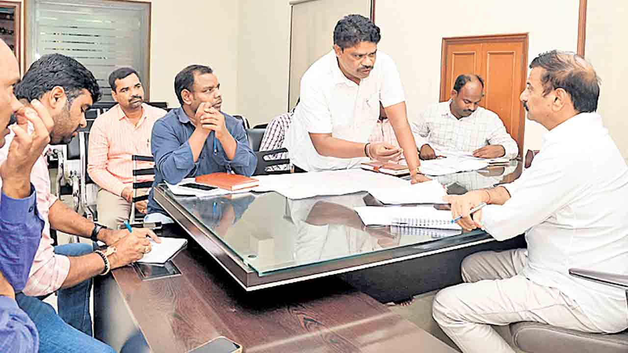 సాగునీటి సమస్య లేకుండా చూడాలి