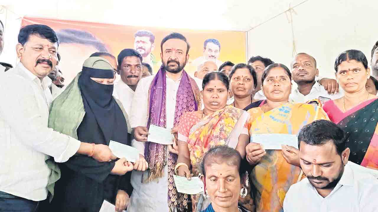 ఆటలపైనా ఆసక్తి చూపాలి
