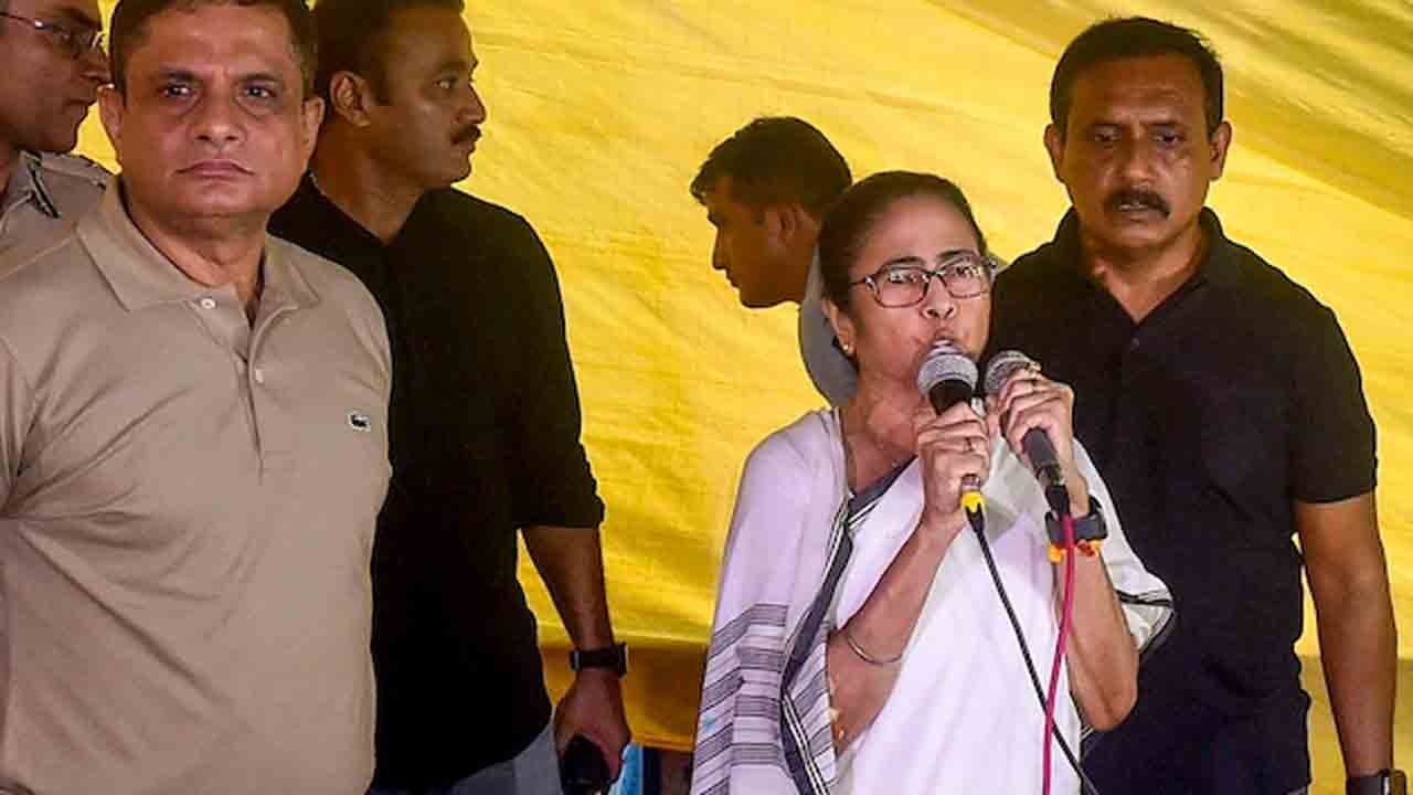 Mamata Banerjee | వైద్యులను మరోసారి చర్చలకు ఆహ్వానించిన బెంగాల్‌ ప్రభుత్వం