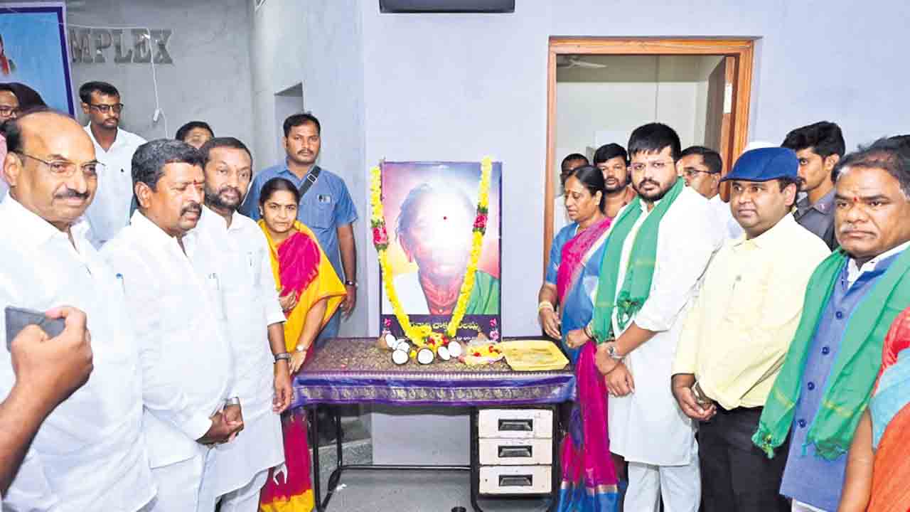 వీరవనిత చాకలి ఐలమ్మ