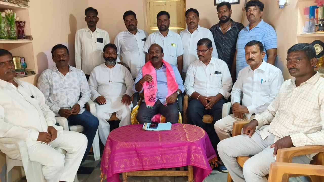 హామీలను మరిపించడానికే హైడ్రా నాటకం