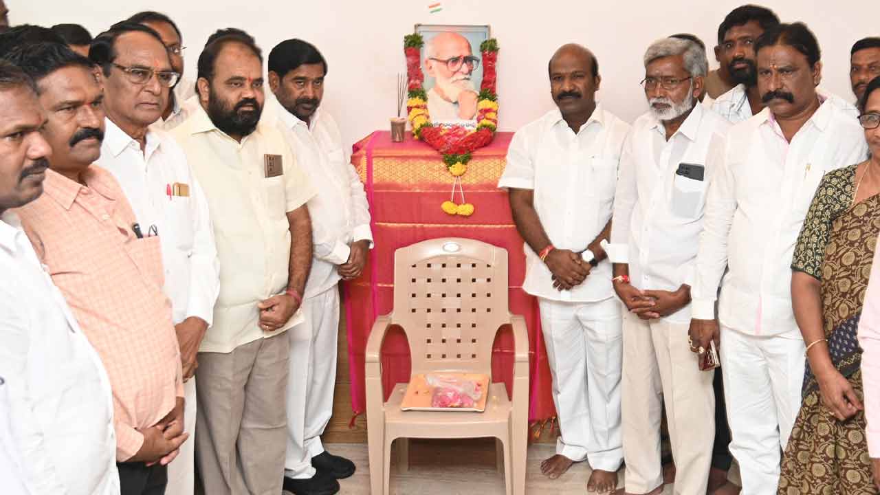 తెలంగాణ సాహిత్యాన్ని ప్రపంచానికి చాటిన మహనీయుడు కాళోజీ