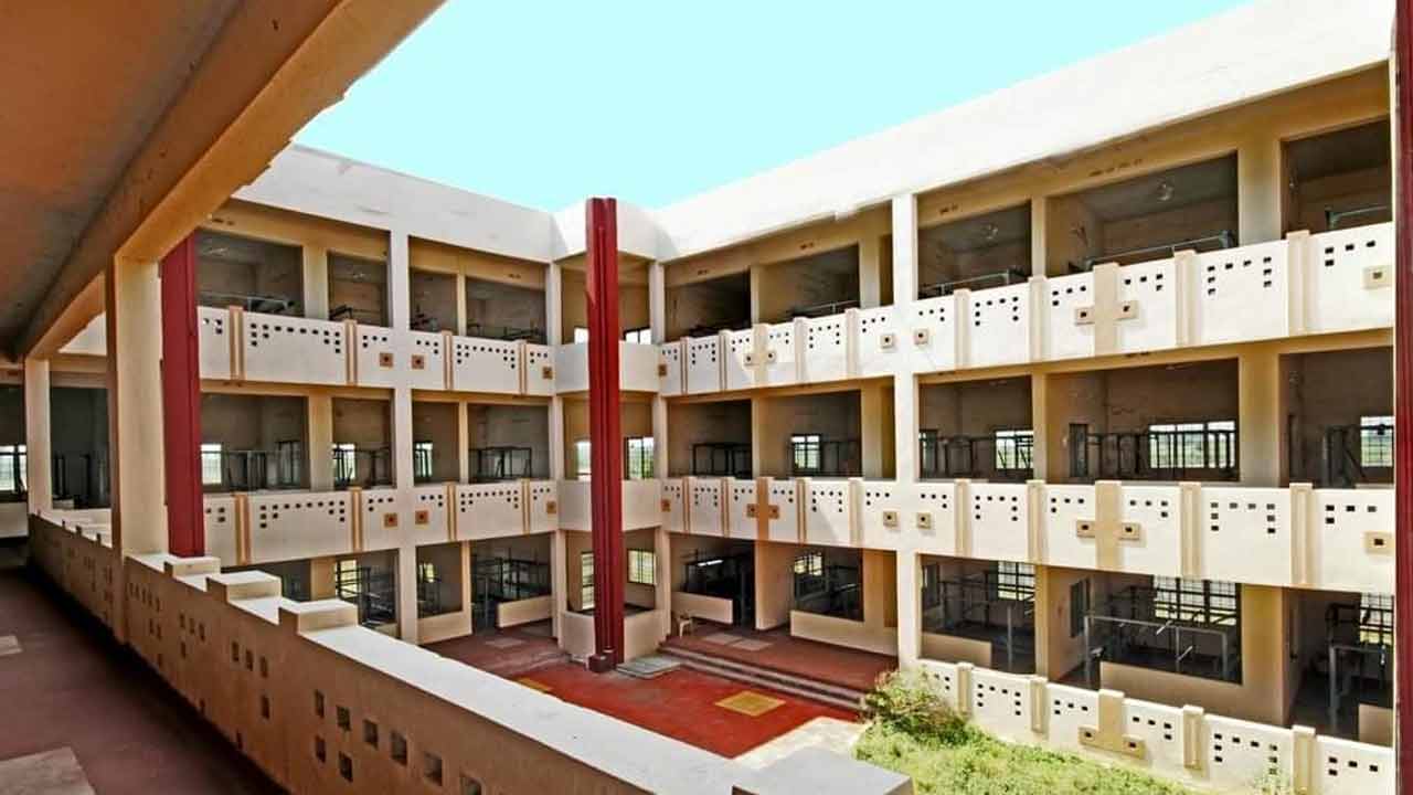 ఐఐహెచ్‌టీ గాయబ్‌..!