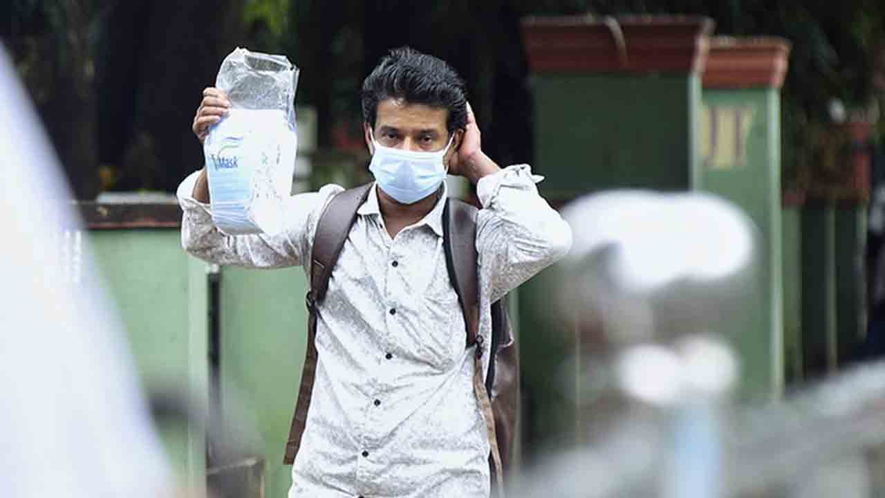 Nipah Virus | కేరళలో నిఫా వైరస్ కలకలం.. మాస్క్లు తప్పనిసరి చేసిన అధికారులు