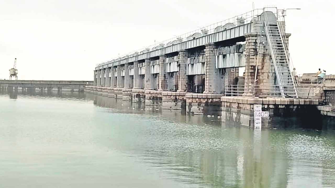 నిజాంసాగర్‌కు భారీ వరద